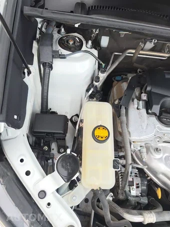 2014 Toyota RAV4 Limited – miniatura 27