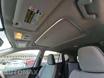 2014 Toyota RAV4 XLE - miniatura 8