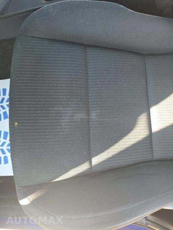 2014 Toyota RAV4 XLE – miniatura 8