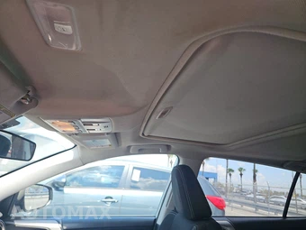 2014 Toyota RAV4 XLE – miniatura 17
