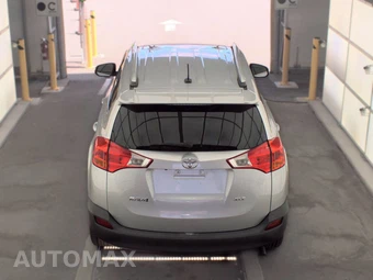 2014 Toyota RAV4 XLE – miniatura 5