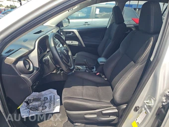 2014 Toyota RAV4 XLE – miniatura 7