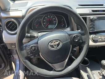 2014 Toyota RAV4 XLE – miniatura 10