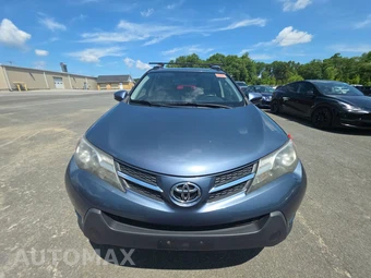 2014 Toyota RAV4 XLE – miniatura 2