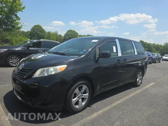 2014 Toyota Sienna L 7-Passenger 119.3" WB