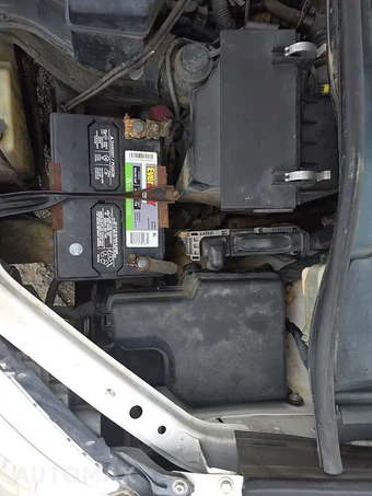 2014 Toyota Sienna L 7-Passenger 119.3" WB - miniatura 22
