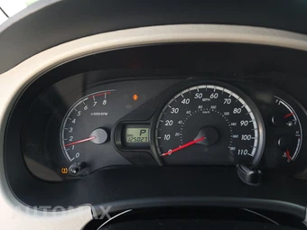 2014 Toyota Sienna L 7-Passenger 119.3" WB - miniatura 12
