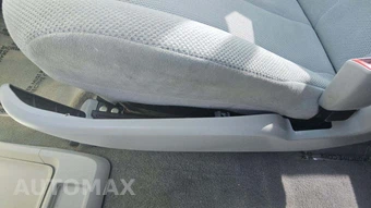 2014 Toyota Sienna L 7-Passenger 119.3" WB - miniatura 22