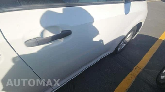 2014 Toyota Sienna L 7-Passenger 119.3" WB - miniatura 38