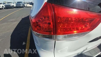 2014 Toyota Sienna L 7-Passenger 119.3" WB - miniatura 43