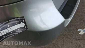 2014 Toyota Sienna LE 8-Passenger 119.3" WB - miniatura 32