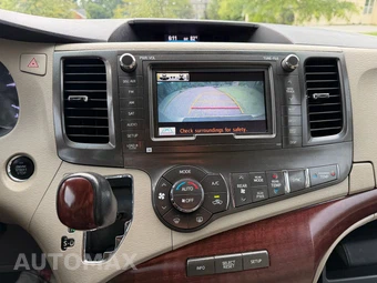 2014 Toyota Sienna Limited 7-Passenger 119.3" WB - miniatura 32