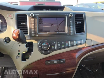 2014 Toyota Sienna Limited 7-Passenger 119.3" WB - miniatura 11