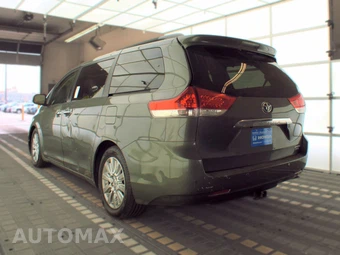 2014 Toyota Sienna Limited 7-Passenger 119.3" WB - miniatura 6