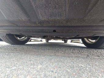 2014 Toyota Sienna XLE 7-Passenger 119.3" WB - miniatura 21