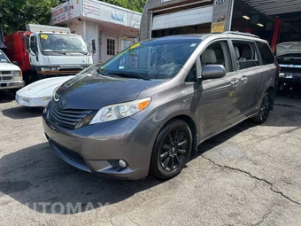 2014 Toyota Sienna XLE 7-Passenger 119.3" WB - car from the USA, Manheim Buy-Now listing at AUTOMAX