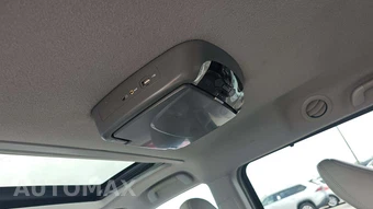 2014 Toyota Sienna XLE 8-Passenger 119.3" WB - miniatura 28
