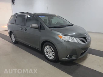 2014 Toyota Sienna XLE 8-Passenger 119.3" WB - miniatura 3