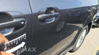 2014 Toyota Sienna XLE 8-Passenger 119.3" WB - miniatura 18