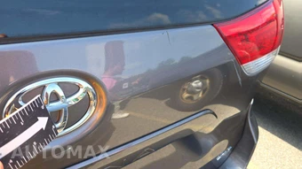 2014 Toyota Sienna XLE 8-Passenger 119.3" WB - miniatura 51