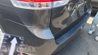 2014 Toyota Sienna XLE 8-Passenger 119.3" WB - miniatura 55
