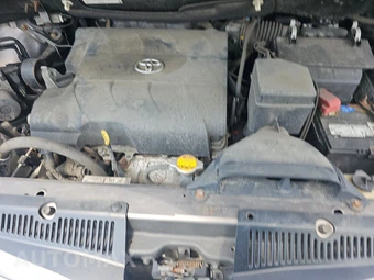 2014 Toyota Sienna XLE 8-Passenger 119.3" WB - miniatura 16