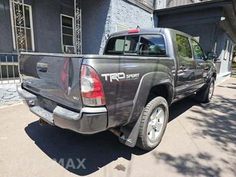 2014 Toyota Tacoma Crew Cab Medium Bed – miniatura 3