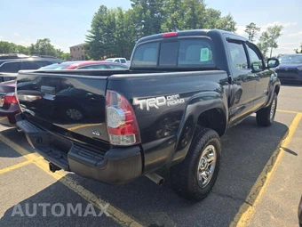 2014 Toyota Tacoma Crew Cab Medium Bed – miniatura 3