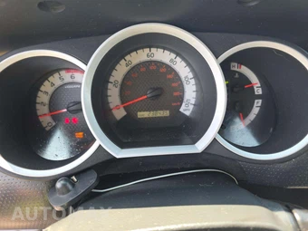 2014 Toyota Tacoma Crew Cab Medium Bed – miniatura 9