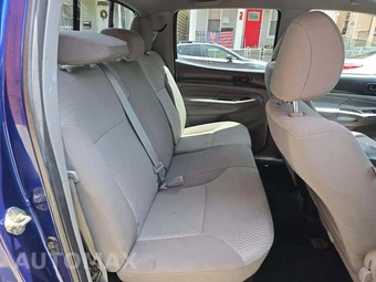 2014 Toyota Tacoma Crew Cab Medium Bed – miniatura 16