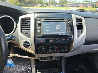 2014 Toyota Tacoma Crew Cab Medium Bed - miniatura 10