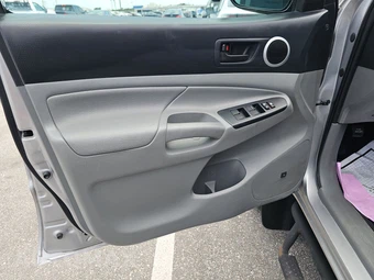 2014 Toyota Tacoma Crew Cab Medium Bed – miniatura 9
