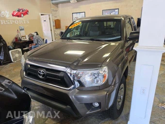 2014 Toyota Tacoma Extended Cab Medium Bed w/Rear Doors