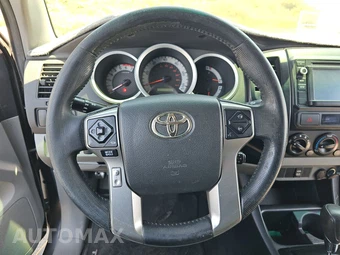 2014 Toyota Tacoma PreRunner Crew Cab Medium Bed – miniatura 10