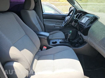 2014 Toyota Tacoma PreRunner Crew Cab Medium Bed – miniatura 8