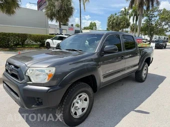 2014 Toyota Tacoma PreRunner Crew Cab Medium Bed - samochód z USA z aukcji Manheim, oferta Kup Teraz w AUTOMAX