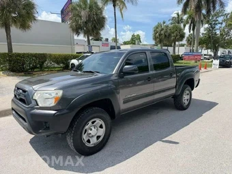 2014 Toyota Tacoma PreRunner Crew Cab Medium Bed - miniatura 13