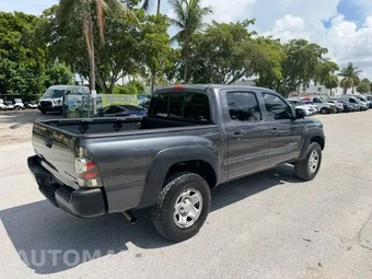 2014 Toyota Tacoma PreRunner Crew Cab Medium Bed - miniatura 7