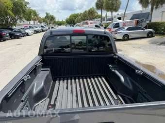 2014 Toyota Tacoma PreRunner Crew Cab Medium Bed - miniatura 9
