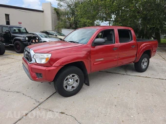2014 Toyota Tacoma PreRunner Crew Cab Medium Bed