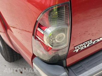 2014 Toyota Tacoma PreRunner Crew Cab Medium Bed - miniatura 23