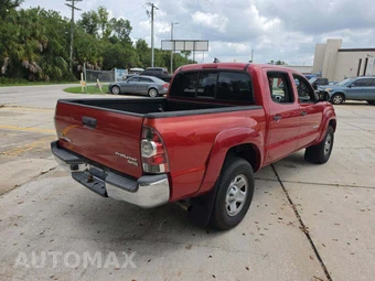 2014 Toyota Tacoma PreRunner Crew Cab Medium Bed - miniatura 3