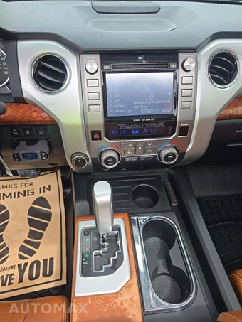 2014 Toyota Tundra 1794 Edition Crew Cab Short Bed - miniatura 10