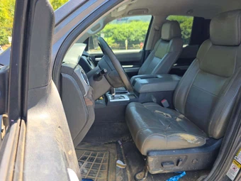 2014 Toyota Tundra Limited Extended Cab Medium Bed - miniatura 3