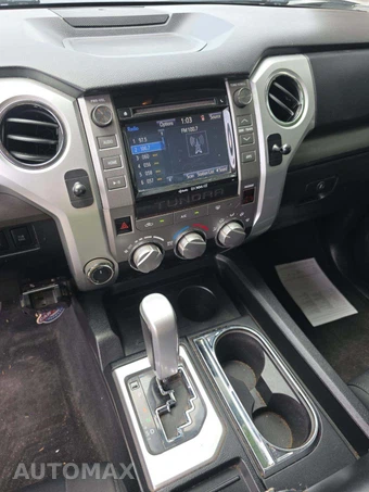 2014 Toyota Tundra SR5 Crew Cab Short Bed - miniatura 10