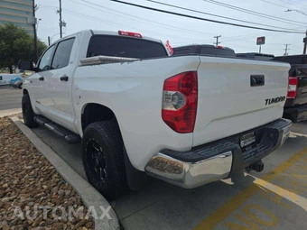 2014 Toyota Tundra SR5 Crew Cab Short Bed - miniatura 2