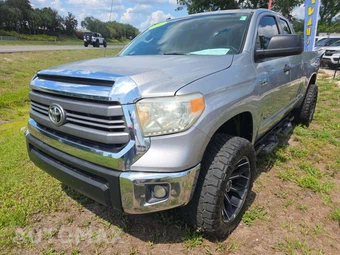 2014 Toyota Tundra SR5 Extended Cab Medium Bed