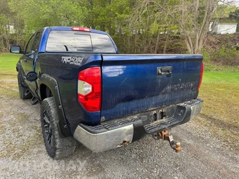 2014 Toyota Tundra SR5 Extended Cab Medium Bed - miniatura 10