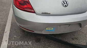 2014 Volkswagen Beetle 2.5L Entry Hatchback - miniatura 22