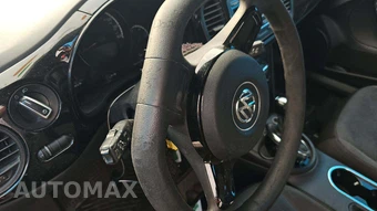 2014 Volkswagen Beetle 2.5L Entry Hatchback - miniatura 30
